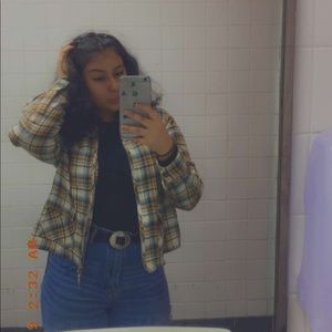 Meet your Posher, Jeniffer